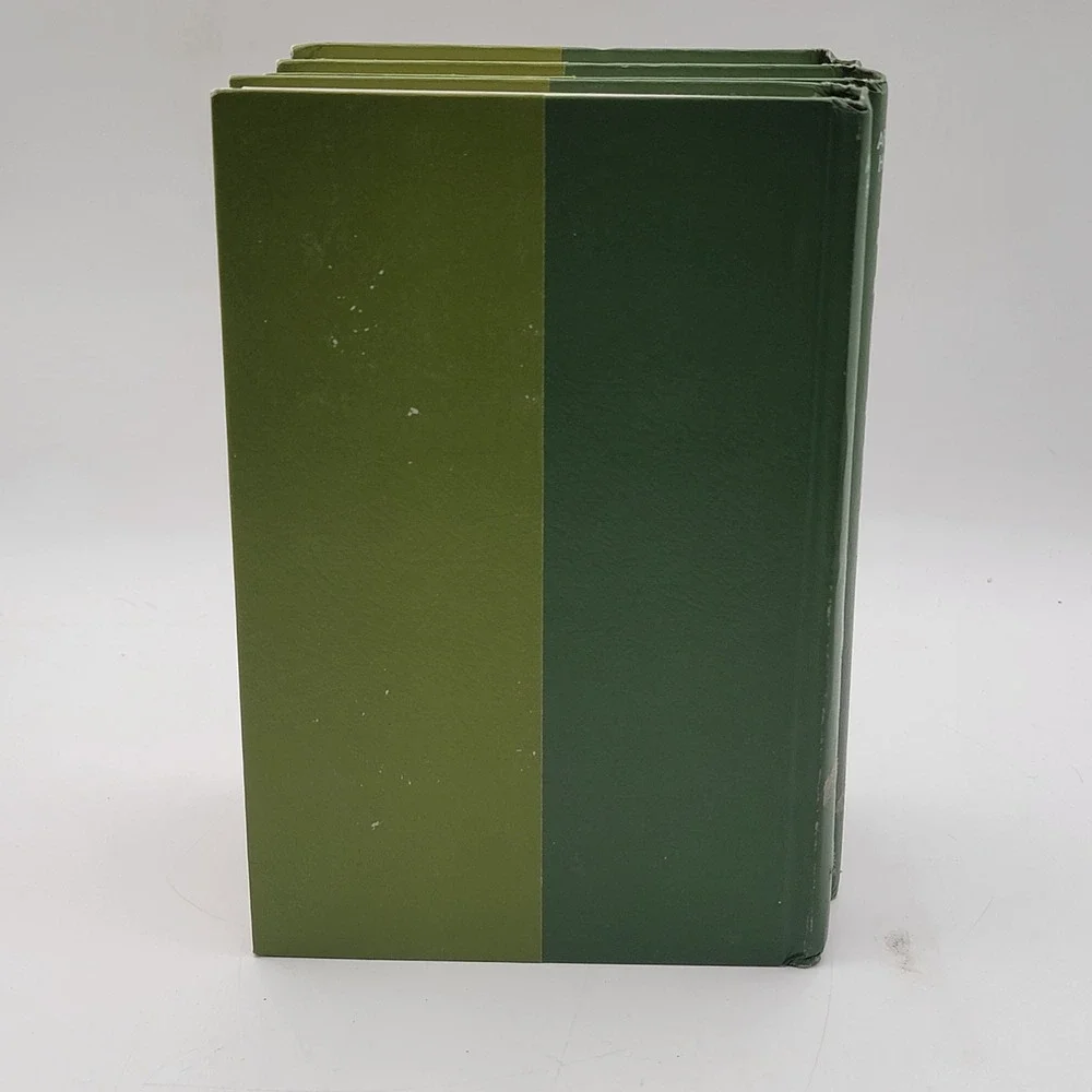Arthur‎ Hailey Wheels Hotel Airport Hardcover Doubleday Book Set Vintage Good